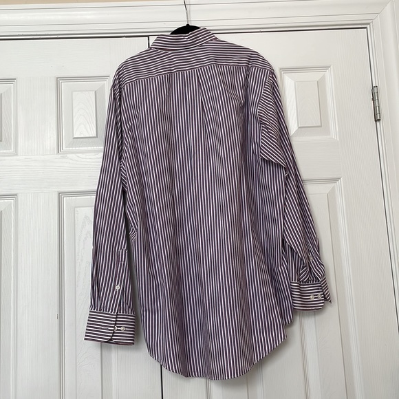 Men’s Chaps Button Down Top - Picture 3 of 3